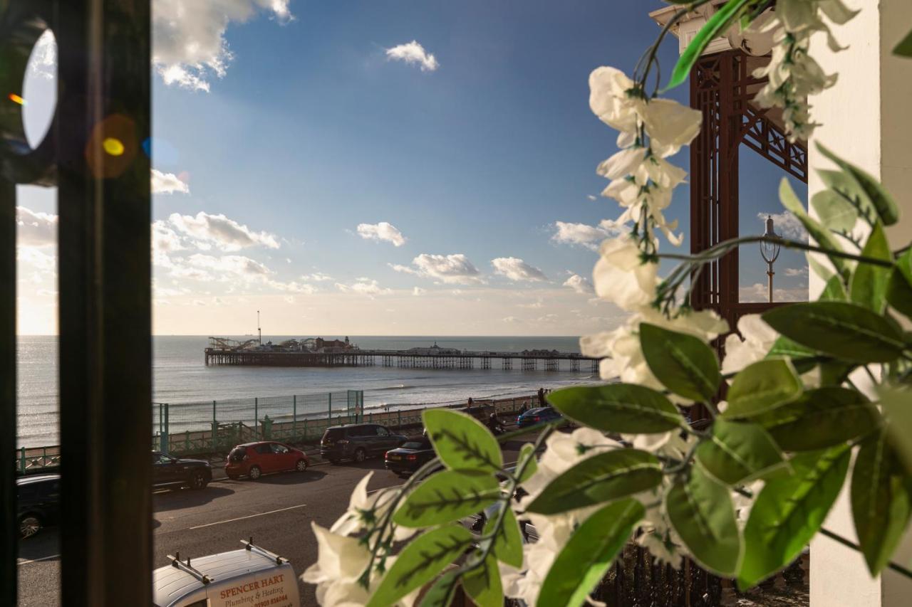 Marine Parade Sea View 2-bedroom Apartment *