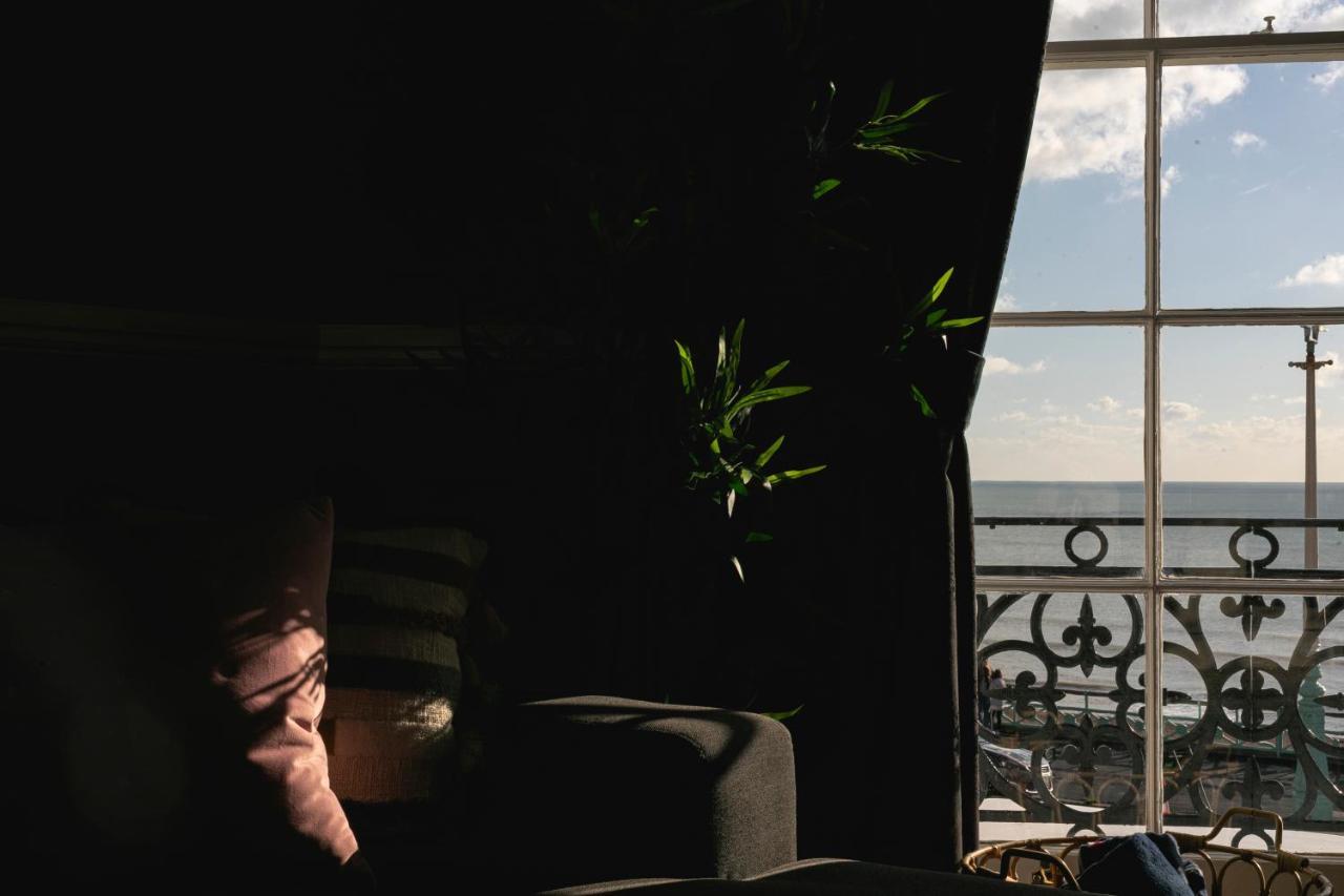 Marine Parade Sea View 2-bedroom Apartment Brighton