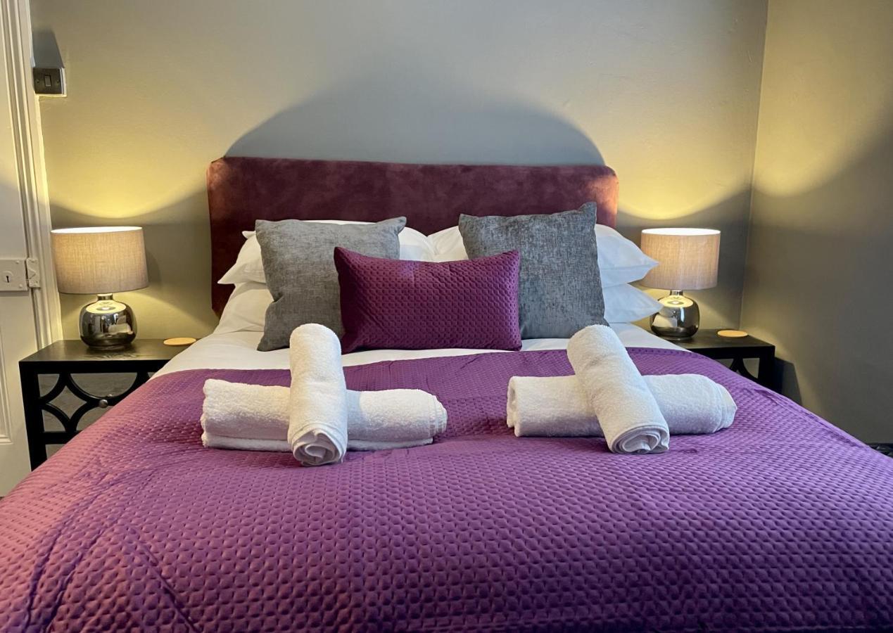 Hummingbird House - 3 Double Bedrooms And Free Parking - By Crown Gardens Homes * Brighton