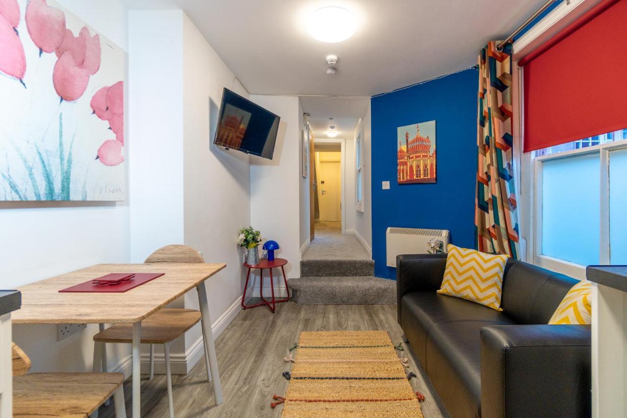 Apartment Beside The Seaside - By My Getaways