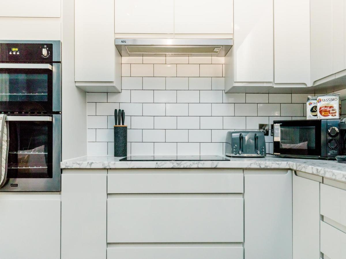 Your Central 5 Bedroom Flat Apartment Brighton