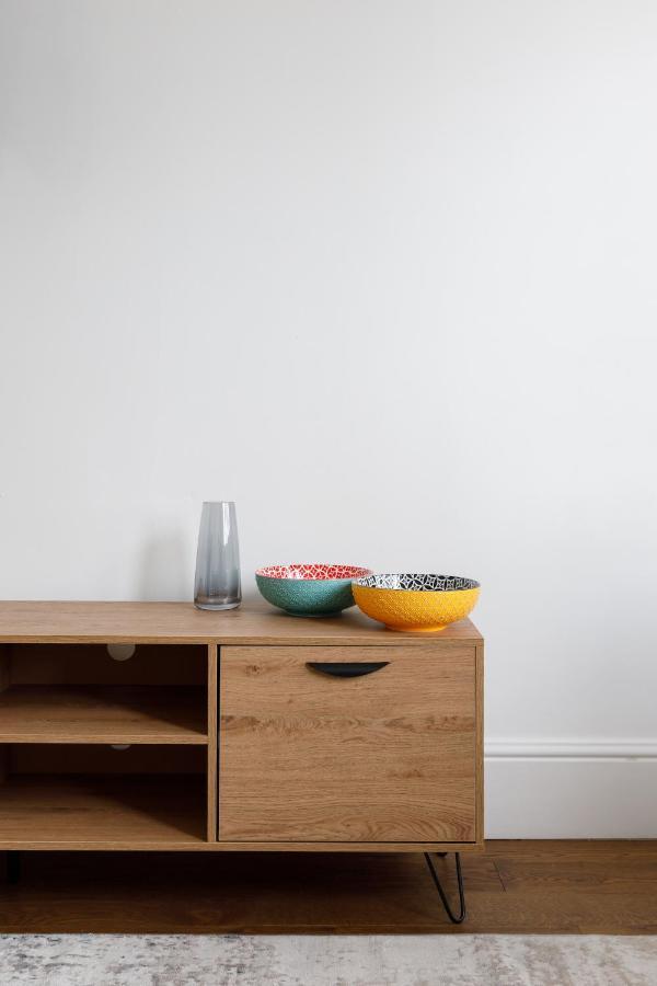 Apartment Serenity Square - Wow Location Sleeps 4 Brighton