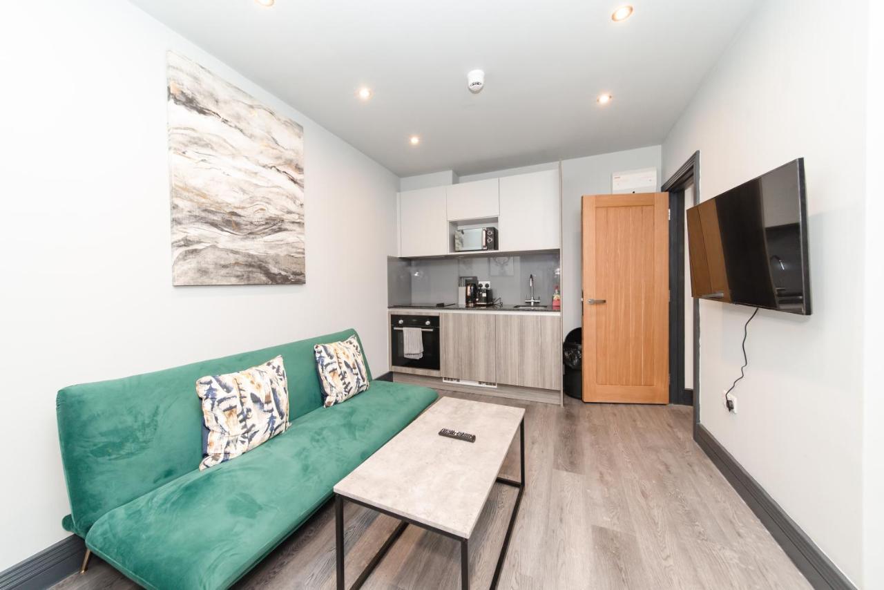 Apartment Centre Seafront 2 Bedrooms Flat Bn112shp01