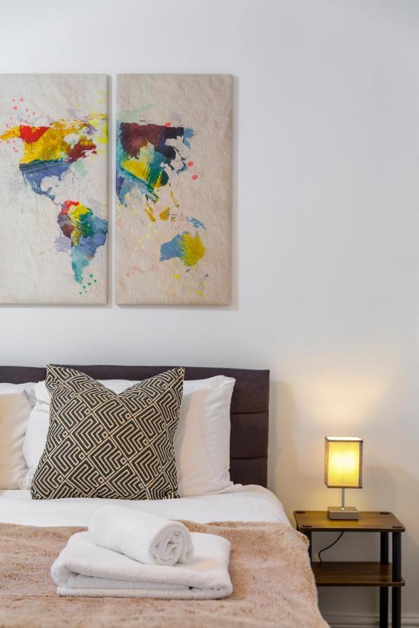 Serenity Square - Wow Location Sleeps 4 Apartment *