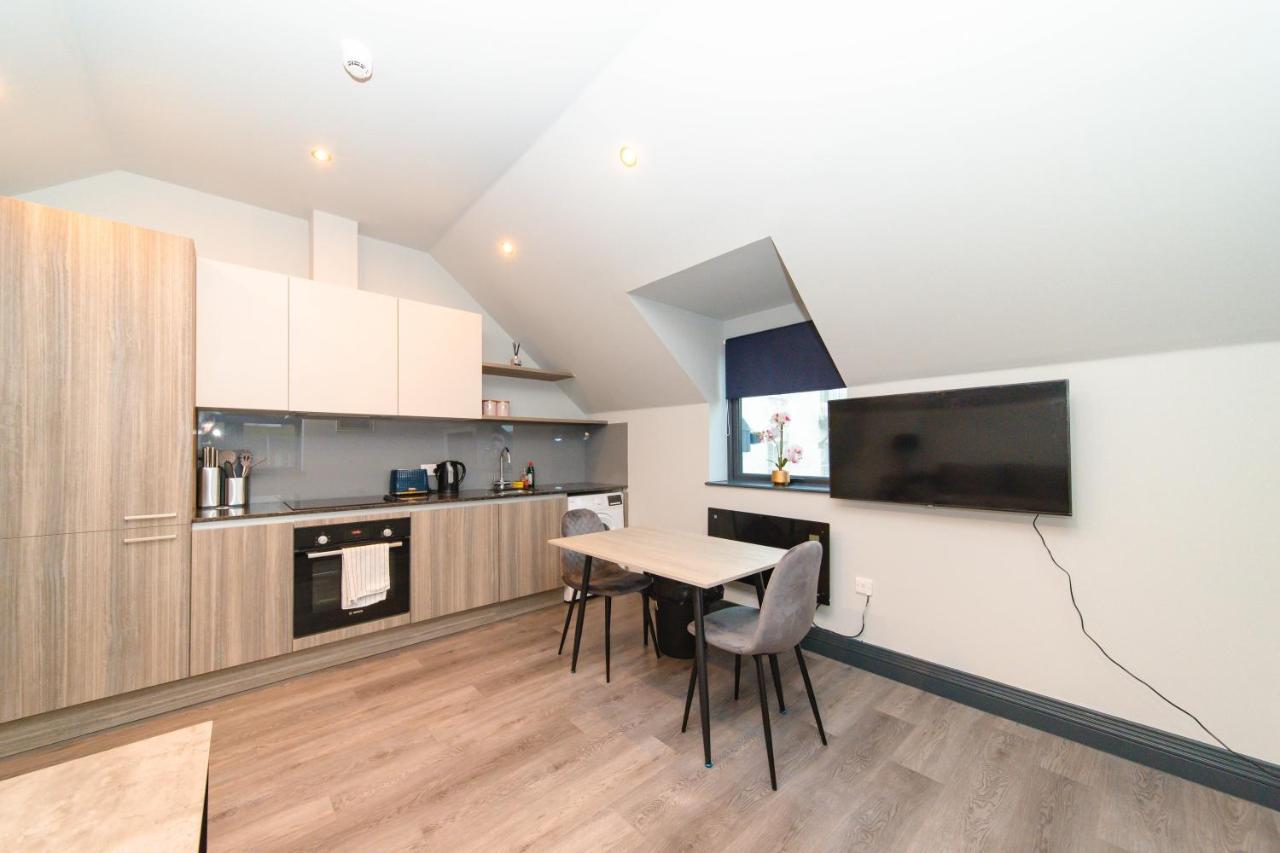 Apartment Flash Sale Centre Seafront 2 Bedroom Flat Bn112shp5a *