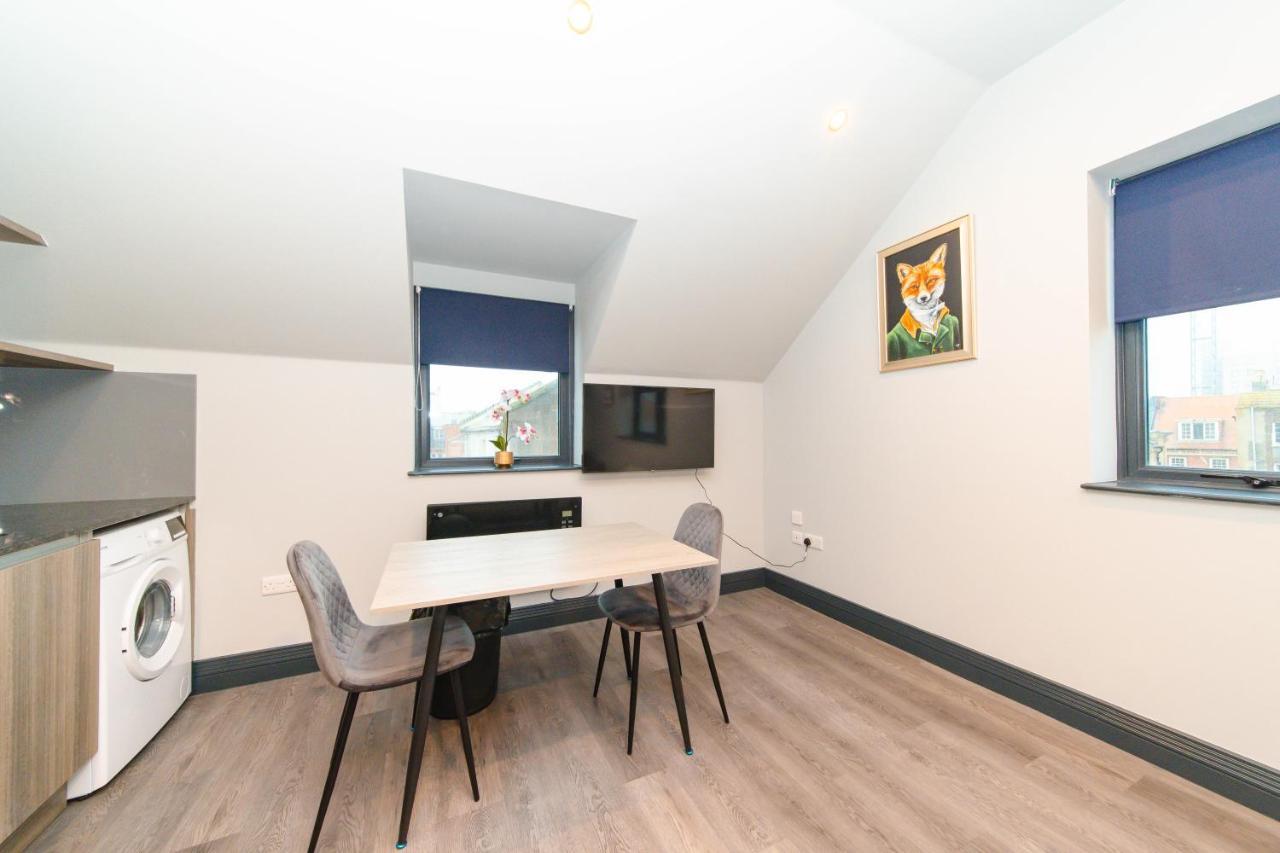 Flash Sale Centre Seafront 2 Bedroom Flat Bn112shp5a