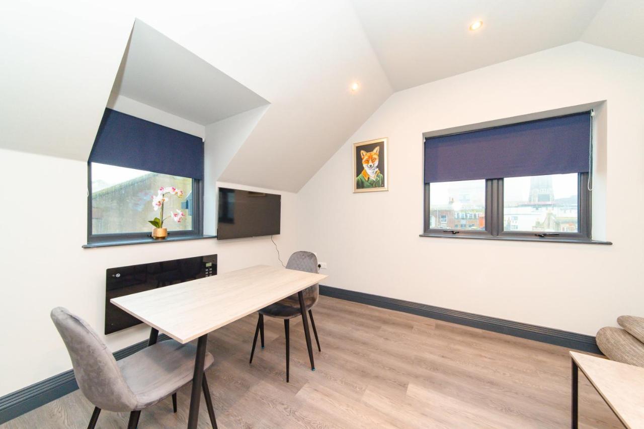 Flash Sale Centre Seafront 2 Bedroom Flat Bn112shp5a *