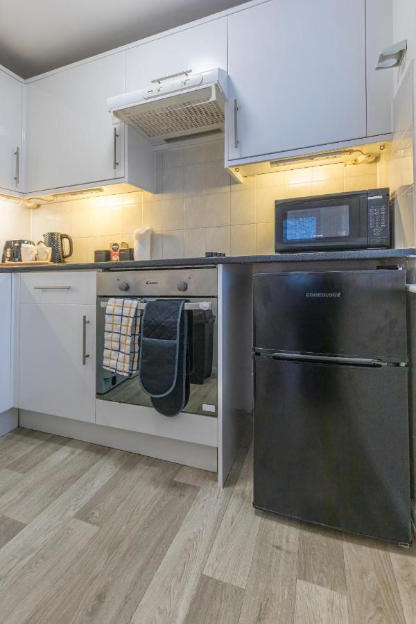 Luxury Hollywood Getaway In The Heart Of The Apartment Brighton