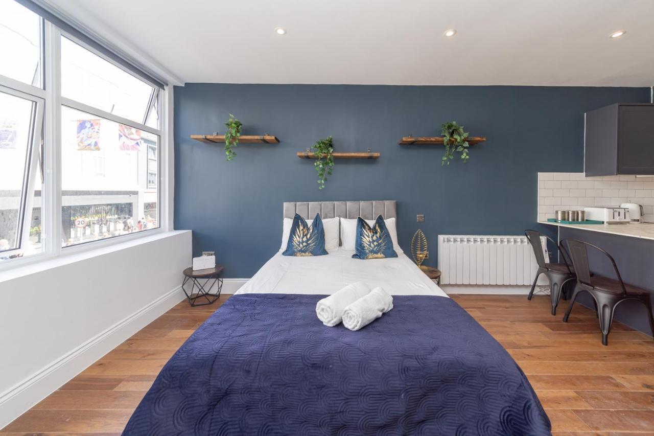 2cq*morden Studio Flat *moments Away From Seafront Apartment