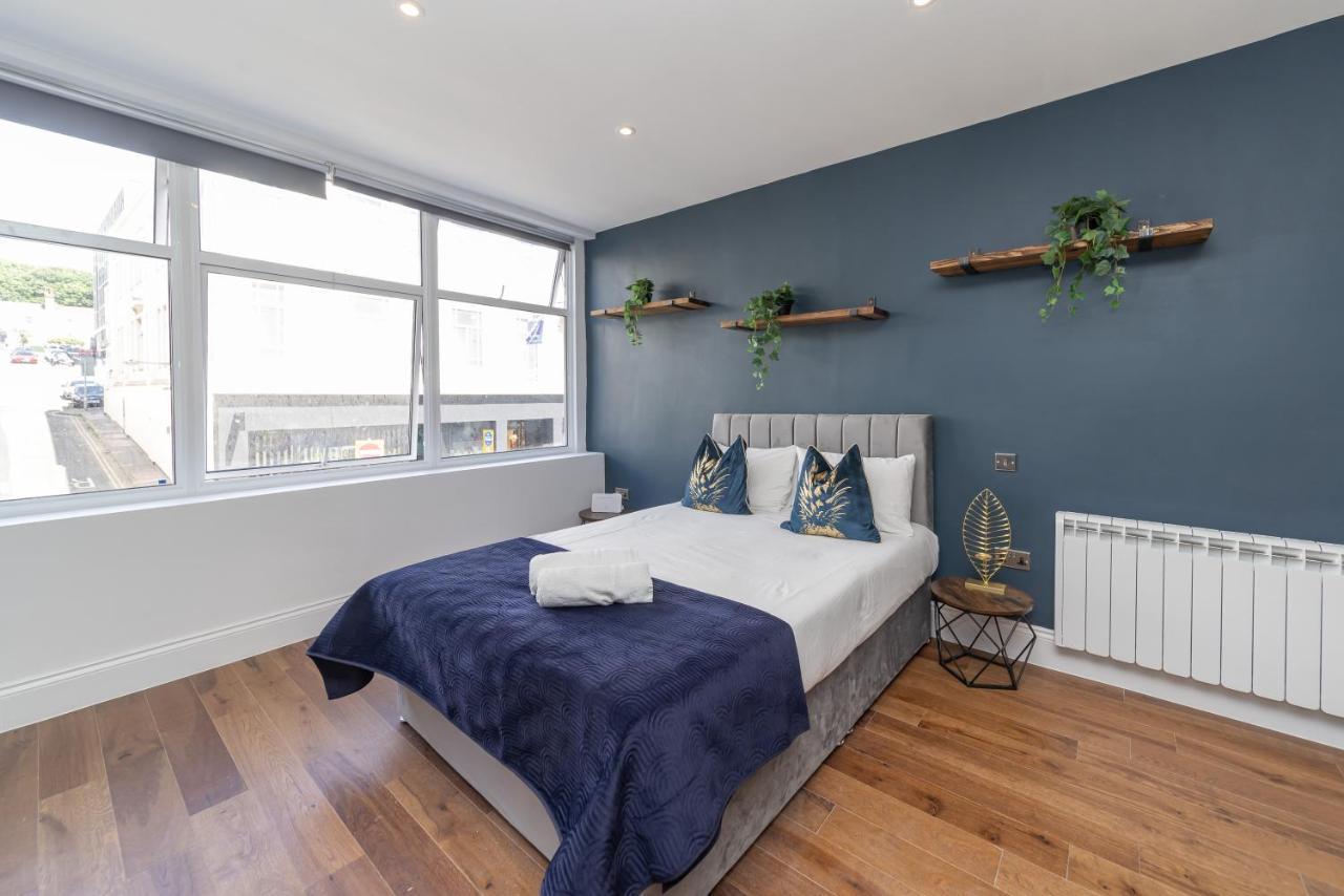 2cq*morden Studio Flat *moments Away From Seafront Apartment *