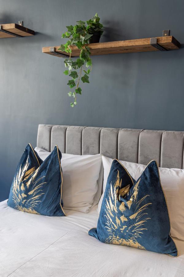 Apartment 2cq*morden Studio Flat *moments Away From Seafront