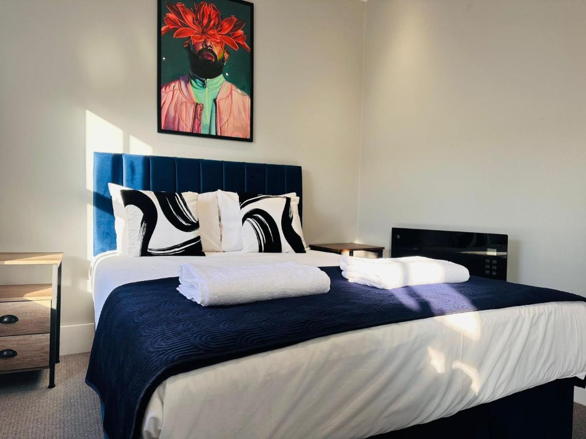 Flash Sale King Size Bed Super Central One Bed Next To Seafront 2 Apartment Brighton