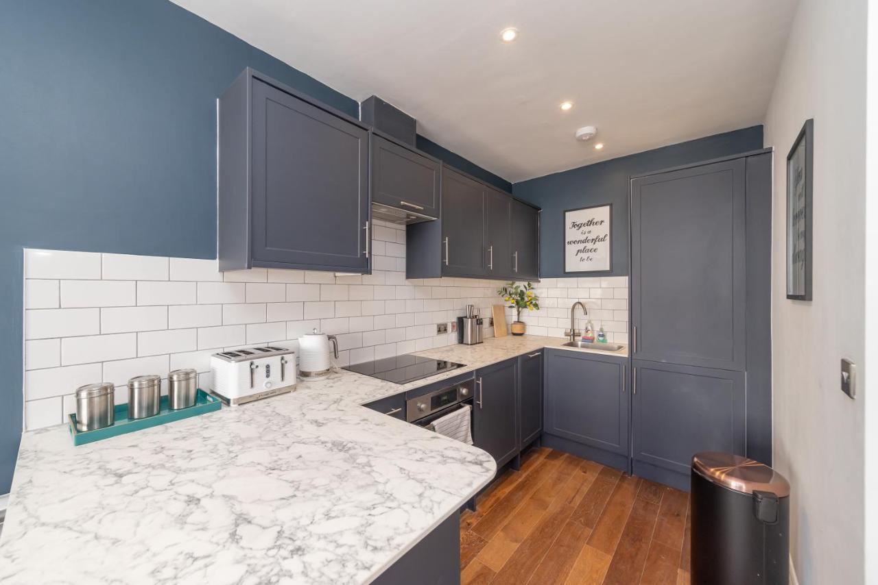 Apartment 2cq*morden Studio Flat *moments Away From Seafront