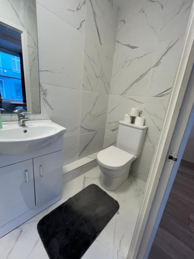 Studio One Charlotte * Brighton