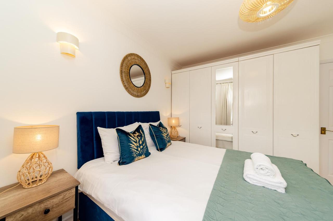 Holiday home Flash Sale Free Parking I Next To I 2 Bedroom Mews House
