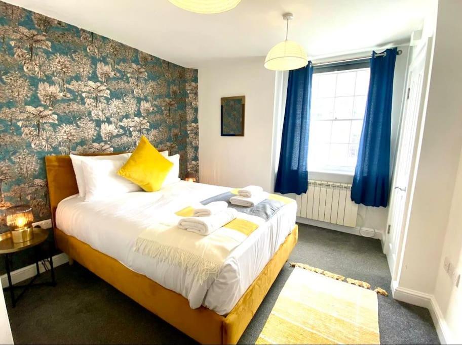 Stylish Coastal In The Centre Of Apartment Brighton