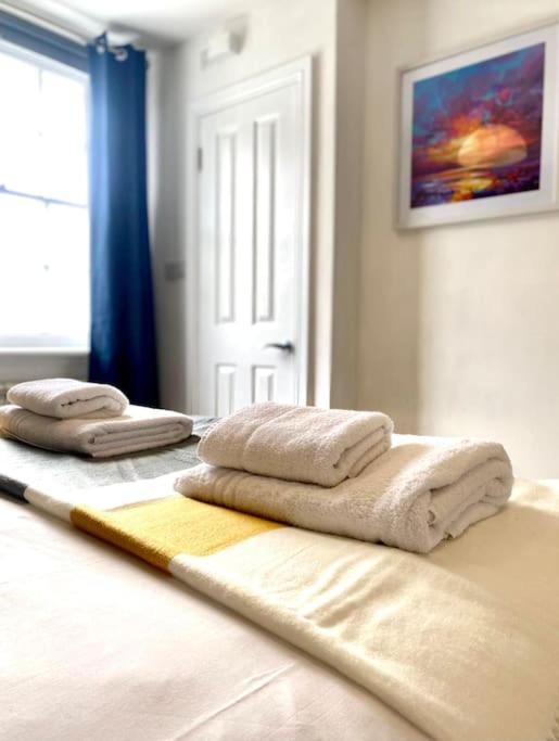Stylish Coastal In The Centre Of Apartment Brighton