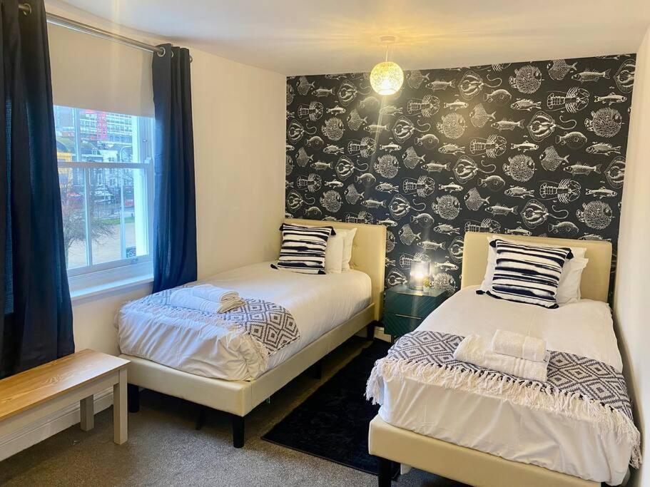 Stylish Coastal In The Centre Of Apartment Brighton