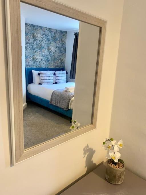 Apartment Stylish Coastal In The Centre Of