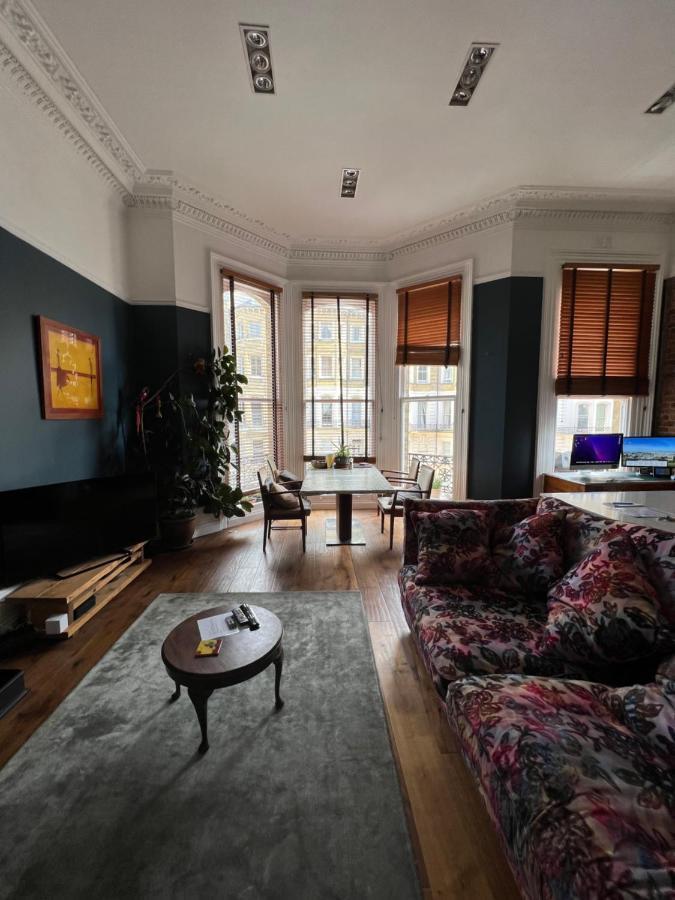 Spacious Sea View Apartment