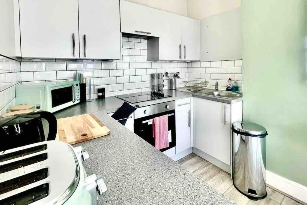 2 Minutes From Sea Front Apartment