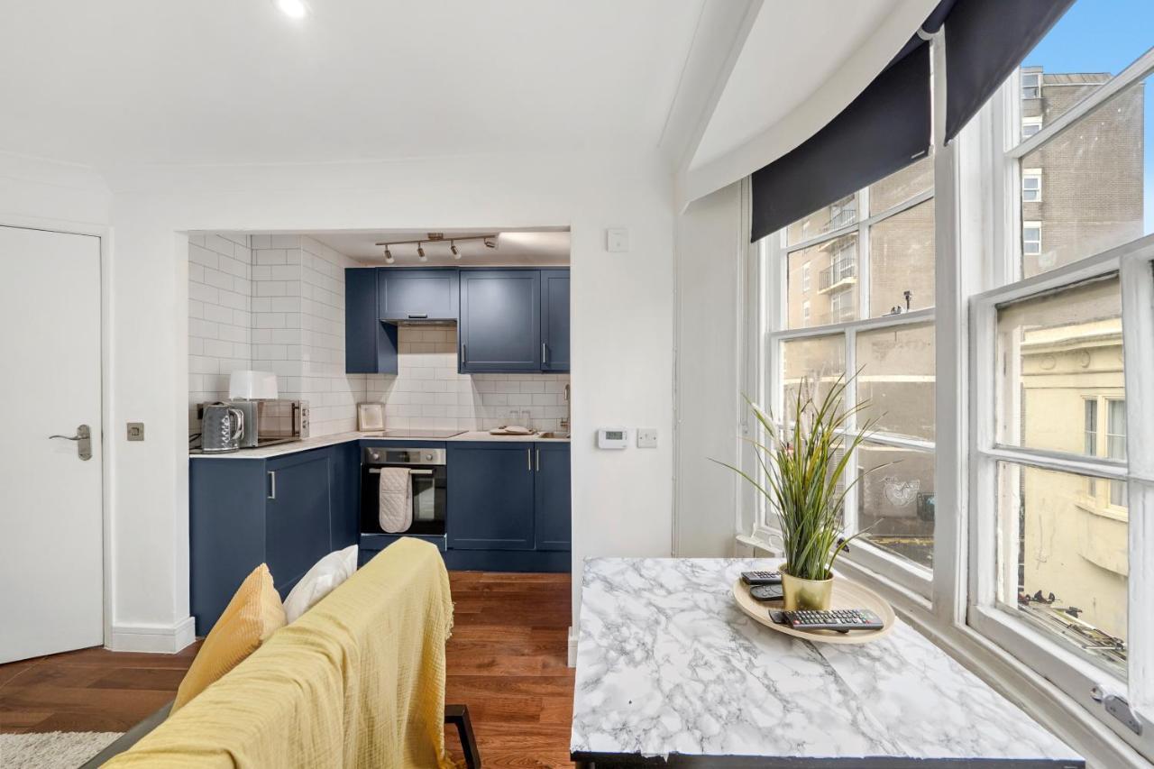 Modern One Bedroom In