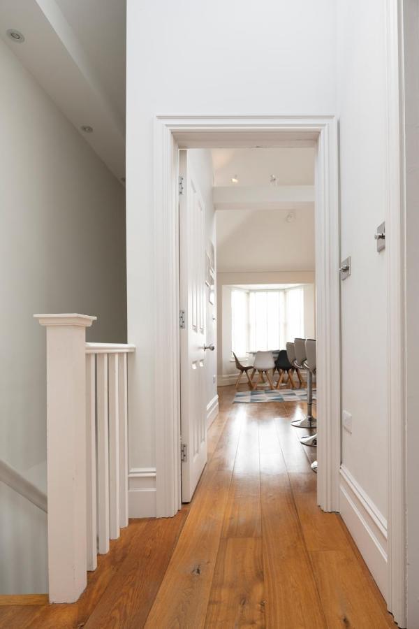 Spacious Sillwood Street - Apartment *