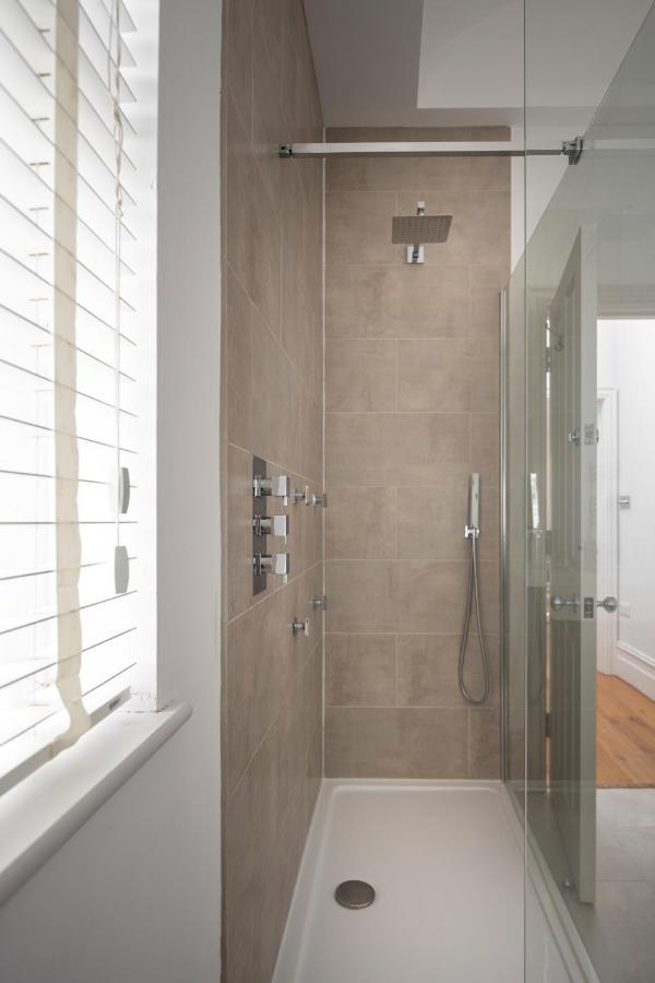 Spacious Sillwood Street - Brighton