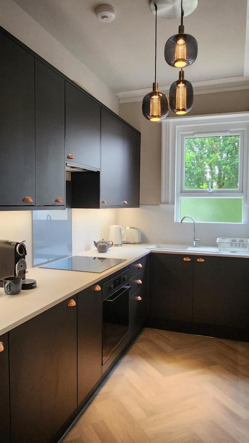 Contemporary Apartment Brighton