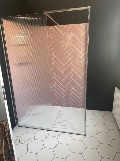 Studio 5 Mins From The Beach
