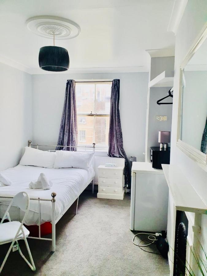 Hospital Studio Apartment *