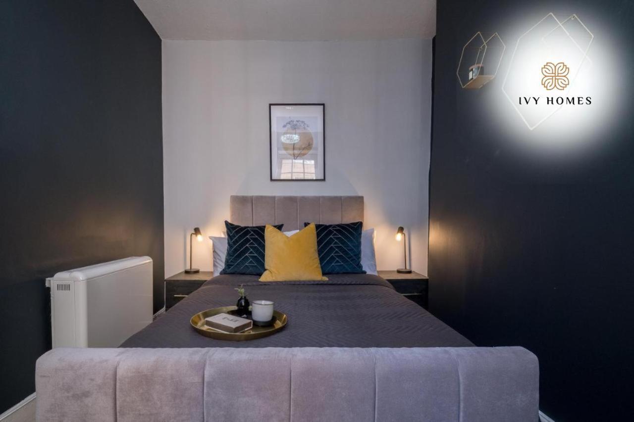 Super 3br Close To North Lanes And Shopping Centre Brighton