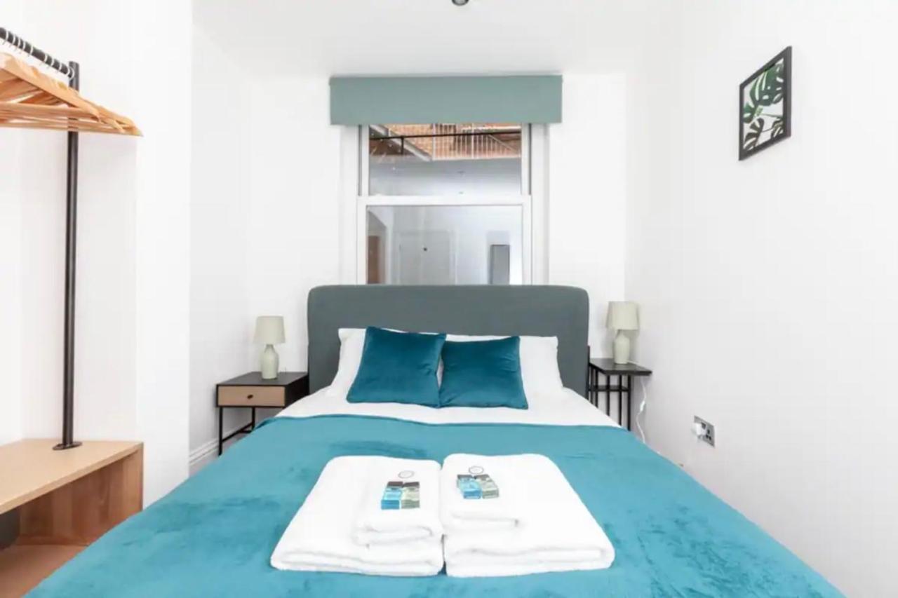 Apartment Relaxing Oasis By The Sea - Double And Sofa Bed Brighton