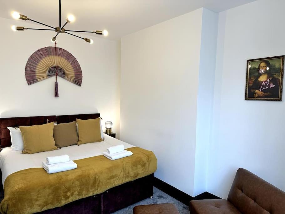 Luxury In The Lanes- Nearby Beach, Theatre, Pavilion *