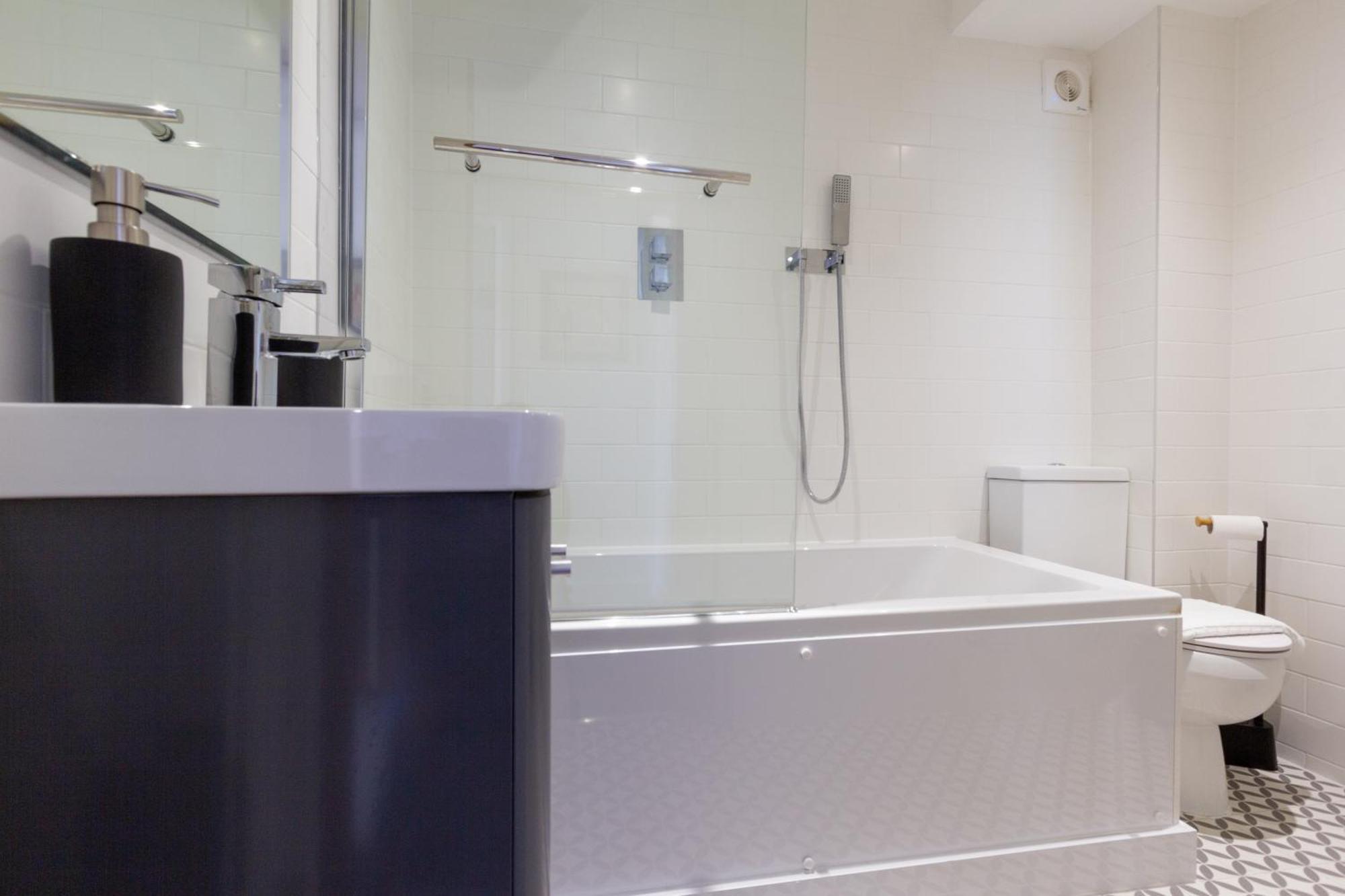 The Retreat - 1 Bd Flat *