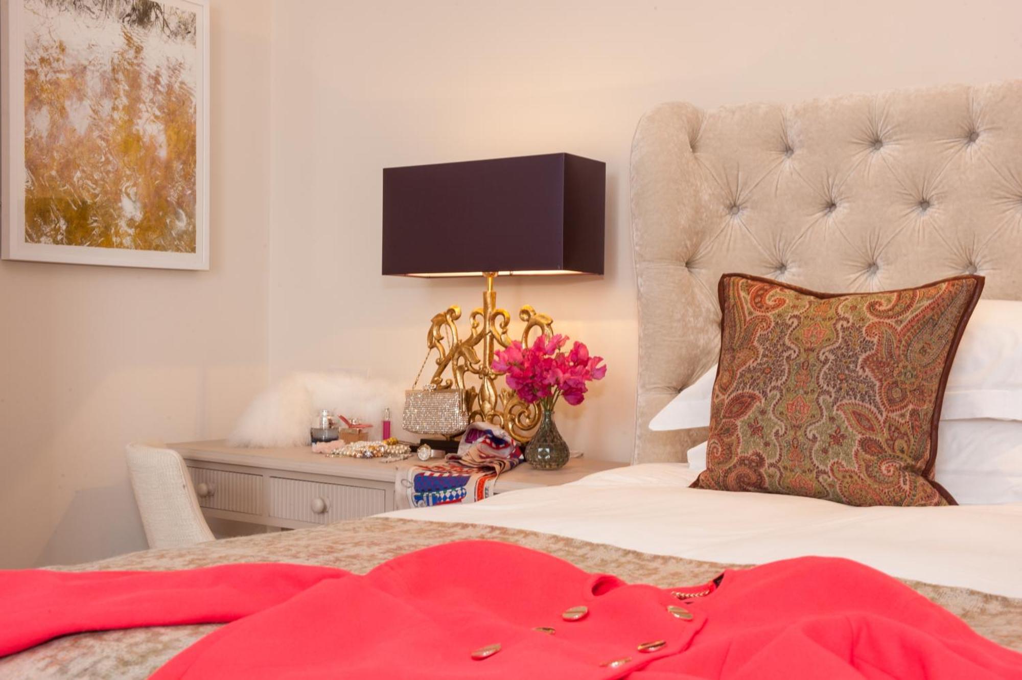 Guest house The Charm Boutique &