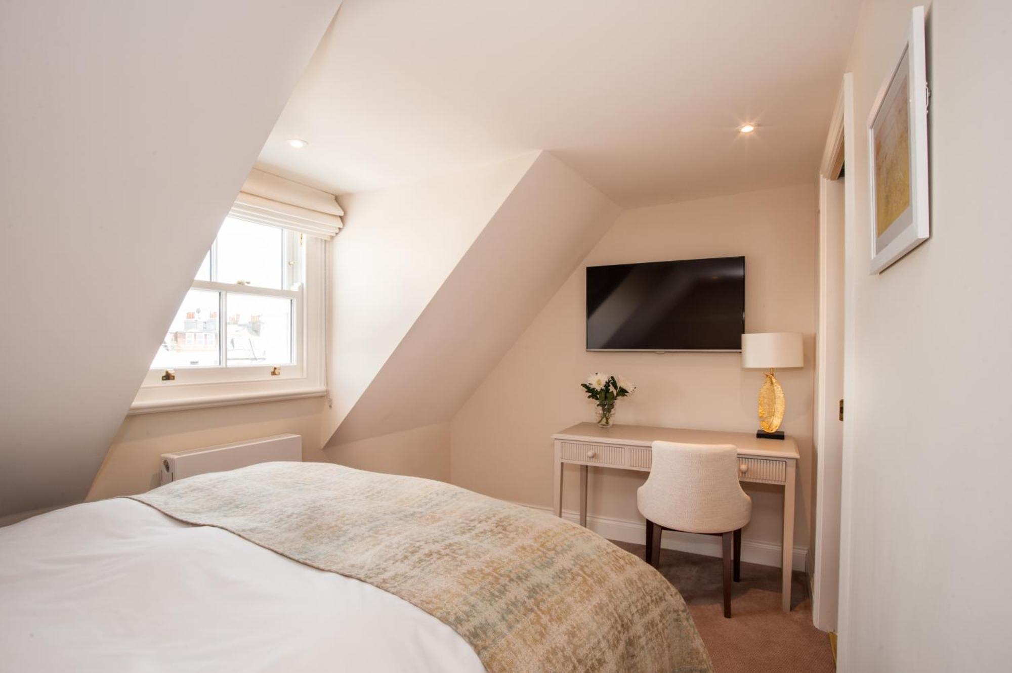 Guest house The Charm Boutique &