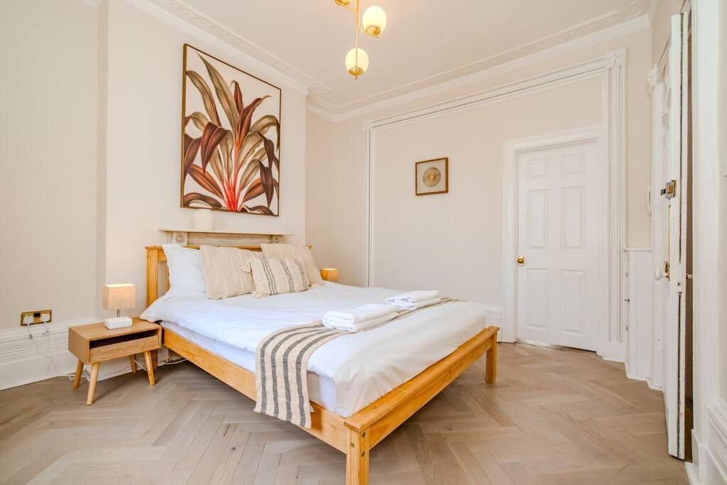 Beautiful Sea View I Spacious One Bed Flat I Sleep 4 Guests Bp2 Apartment