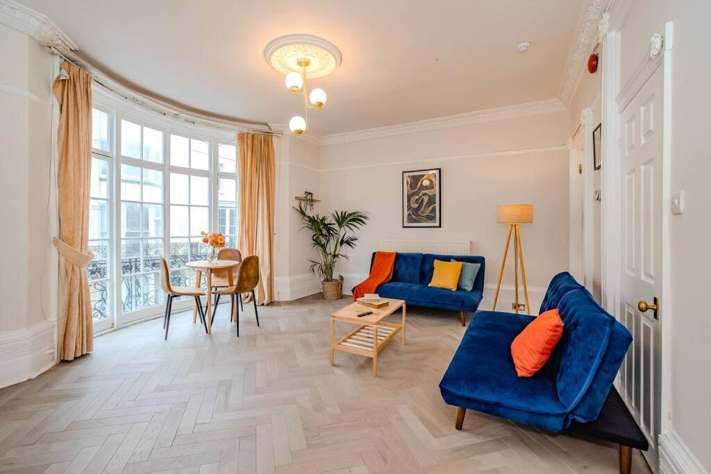 Beautiful Sea View I Spacious One Bed Flat I Sleep 4 Guests Bp2 Brighton
