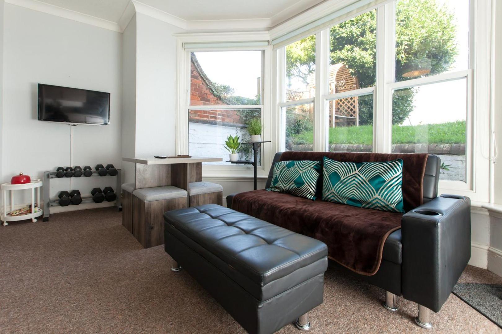 Guestready - Classy Studio In Brighton