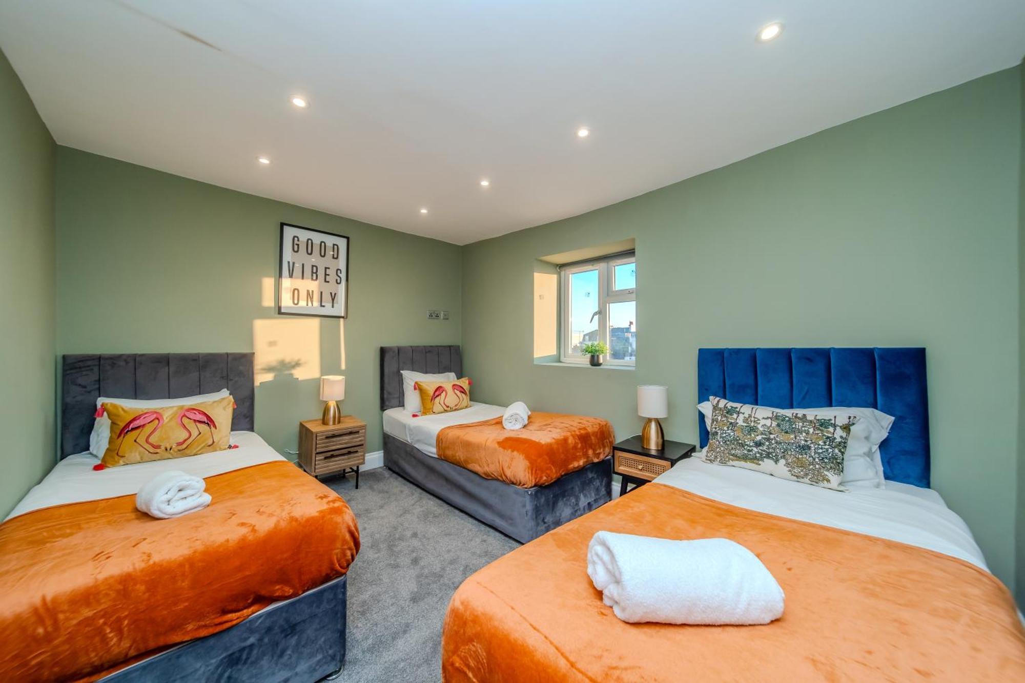 3 Bedroom 2 Bath I Next To I Slp 10 * Brighton