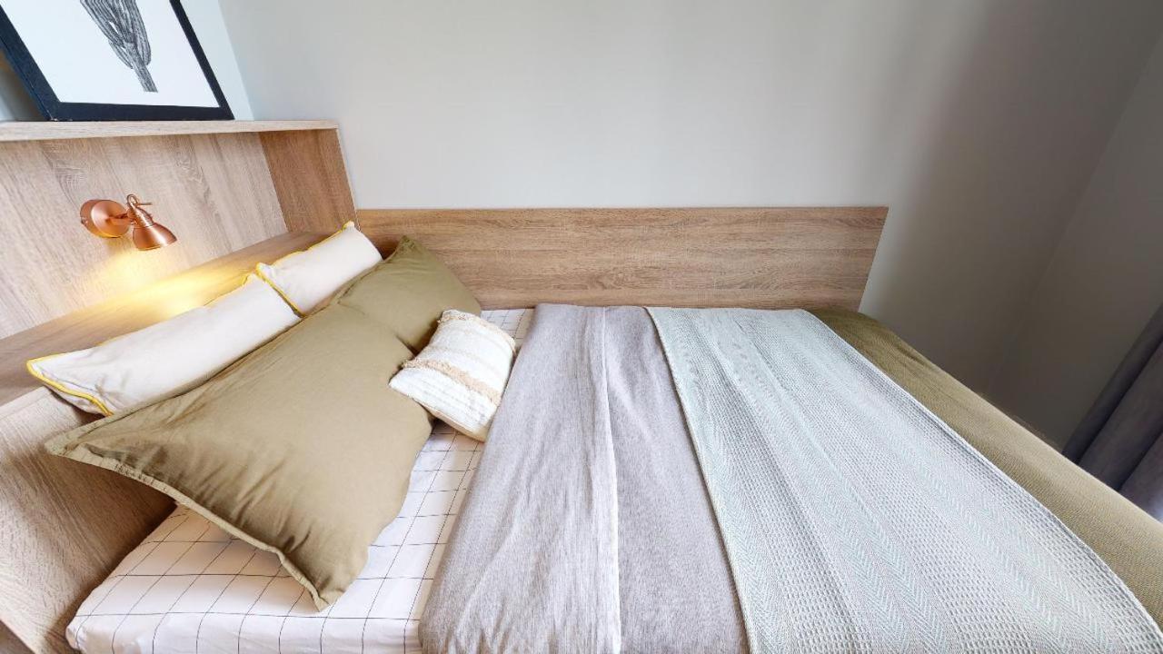 Student Only Ensuite In A At Abacus House * Brighton