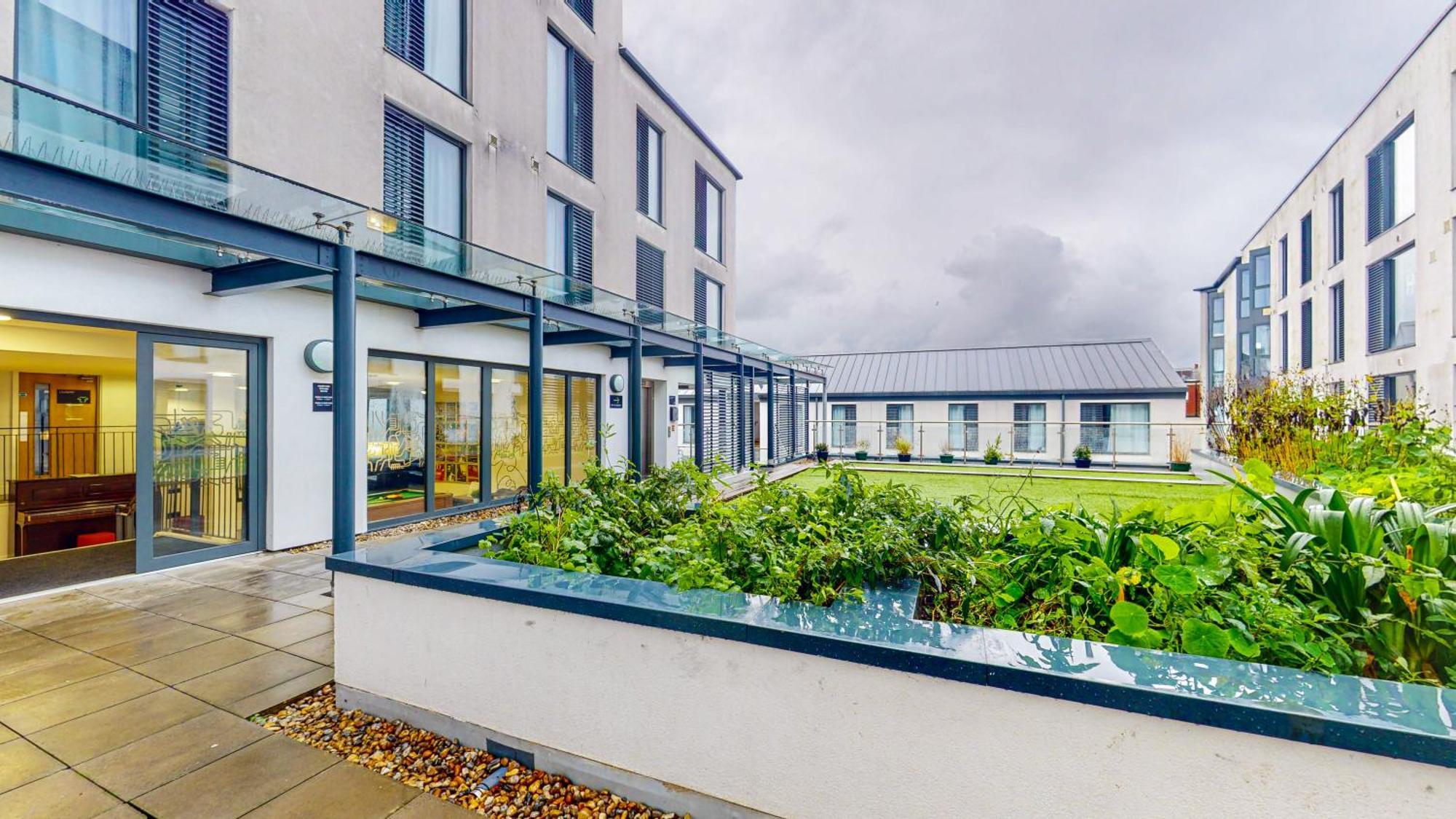 Student Only Ensuite In A At Abacus House *
