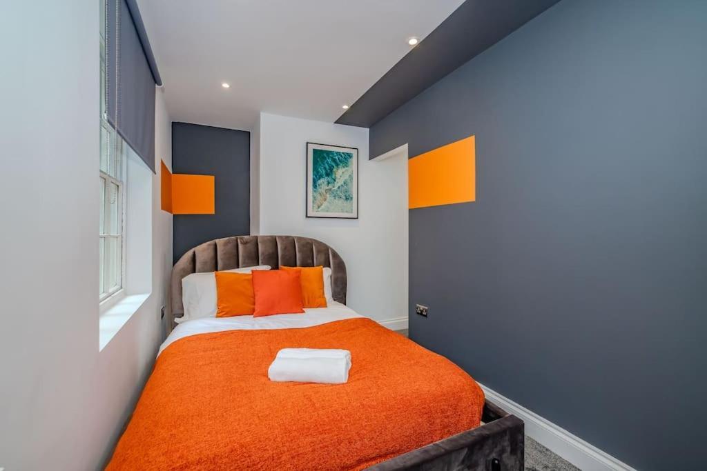 Holiday home 2 Bedroom 2 Bath I Next To I Sleep 6 *
