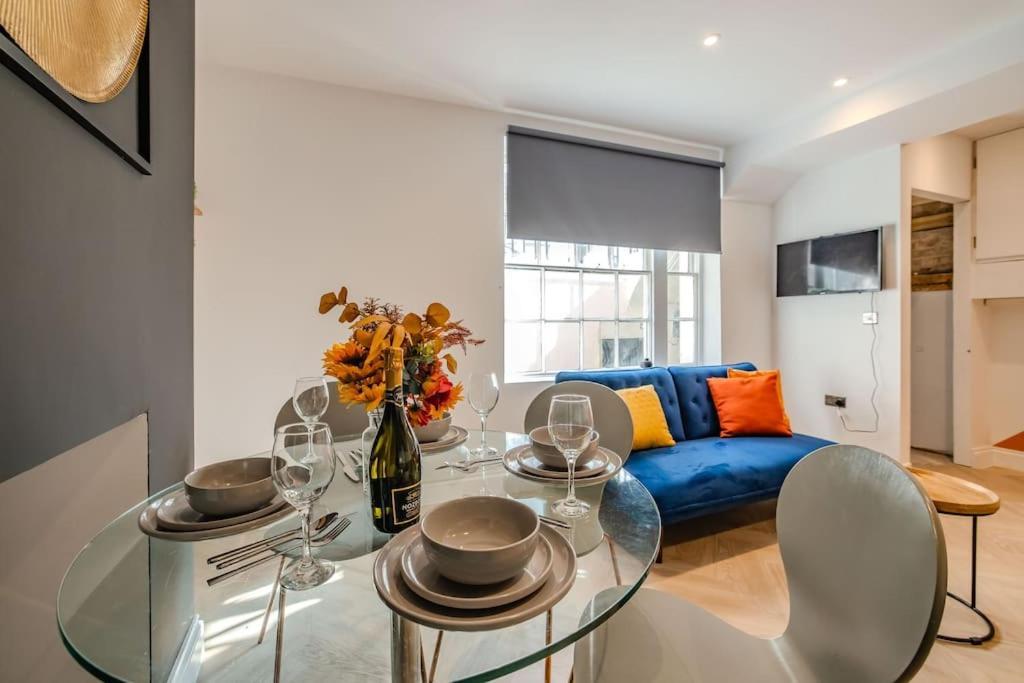 2 Bedroom 2 Bath I Next To I Sleep 6 Holiday home Brighton