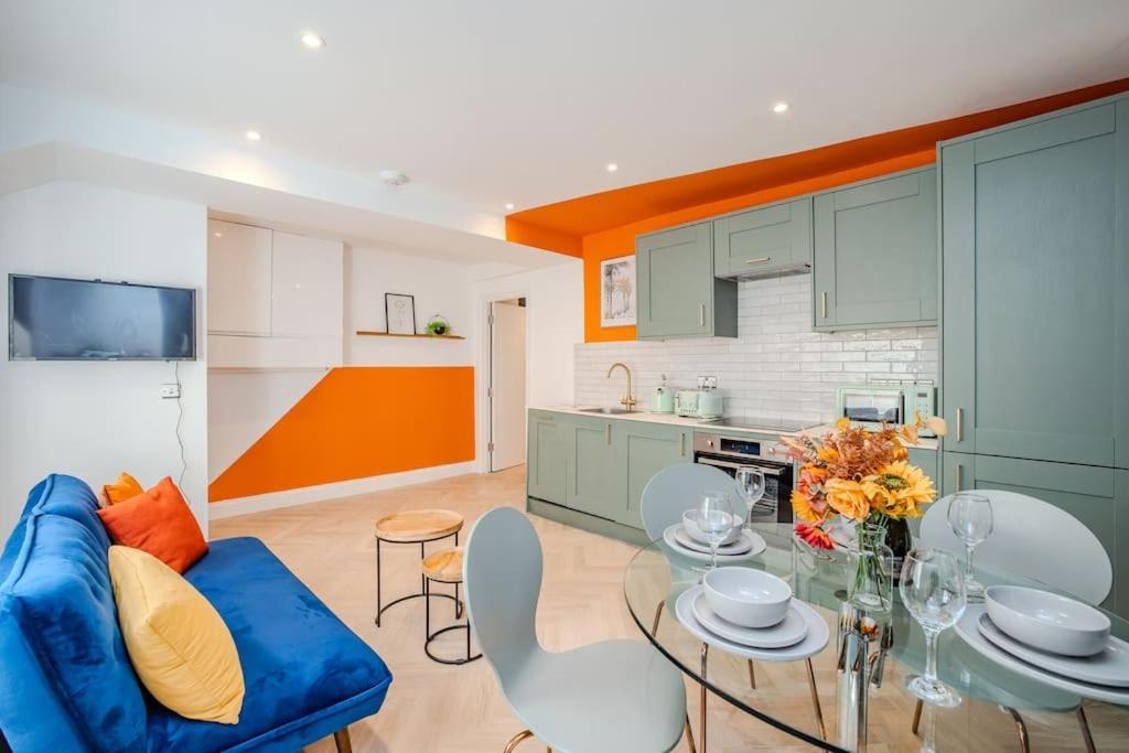 Holiday home 2 Bedroom 2 Bath I Next To I Sleep 6 *