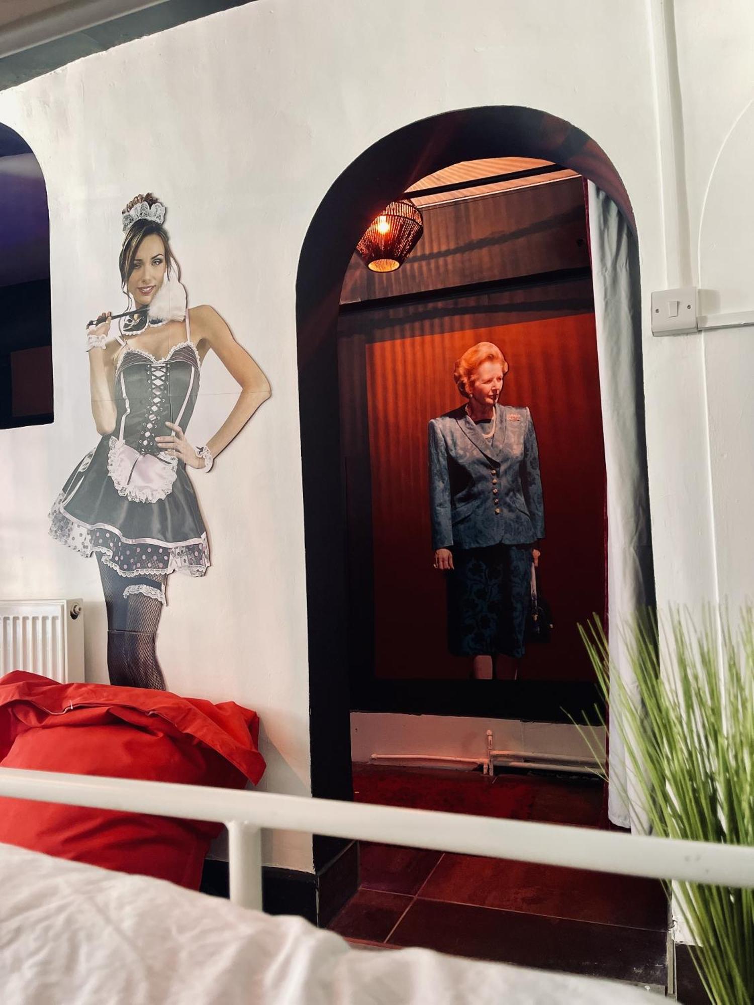Seafront Party Houses For Hens, Stags & Groups Brighton