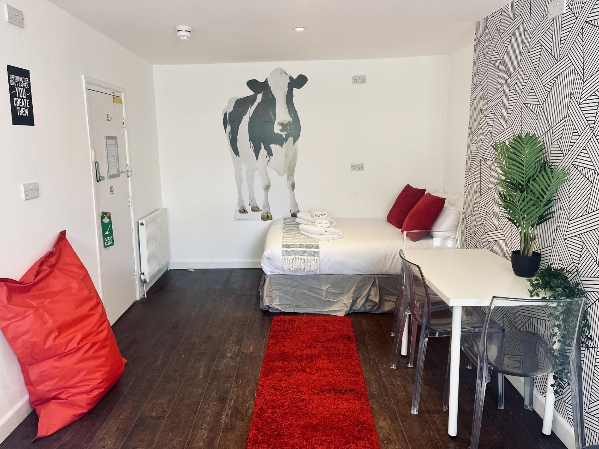 Seafront Party Houses For Hens, Stags & Groups Brighton