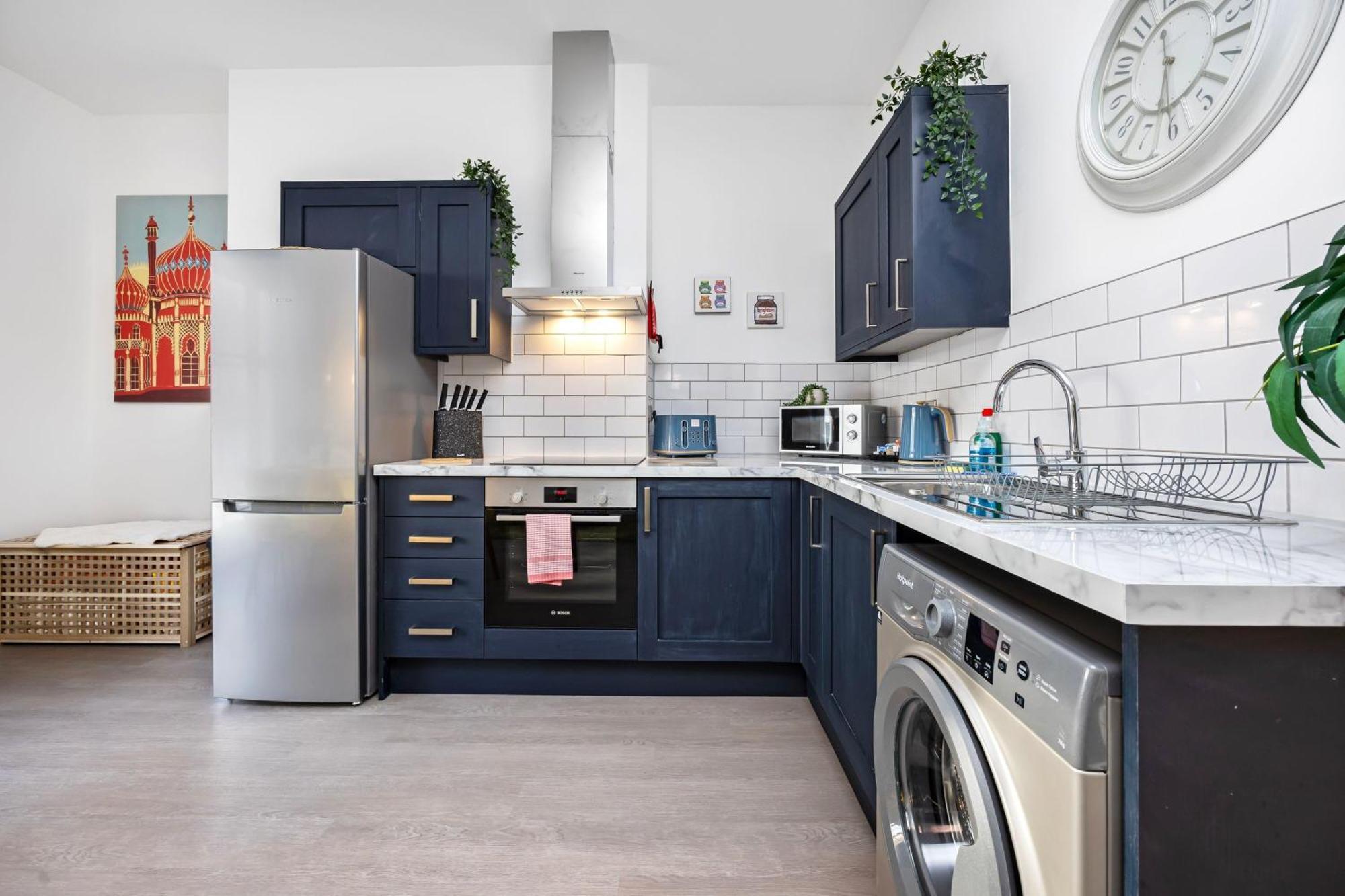 Apartment Queens Mile 1 With Free Parking By My Getaways