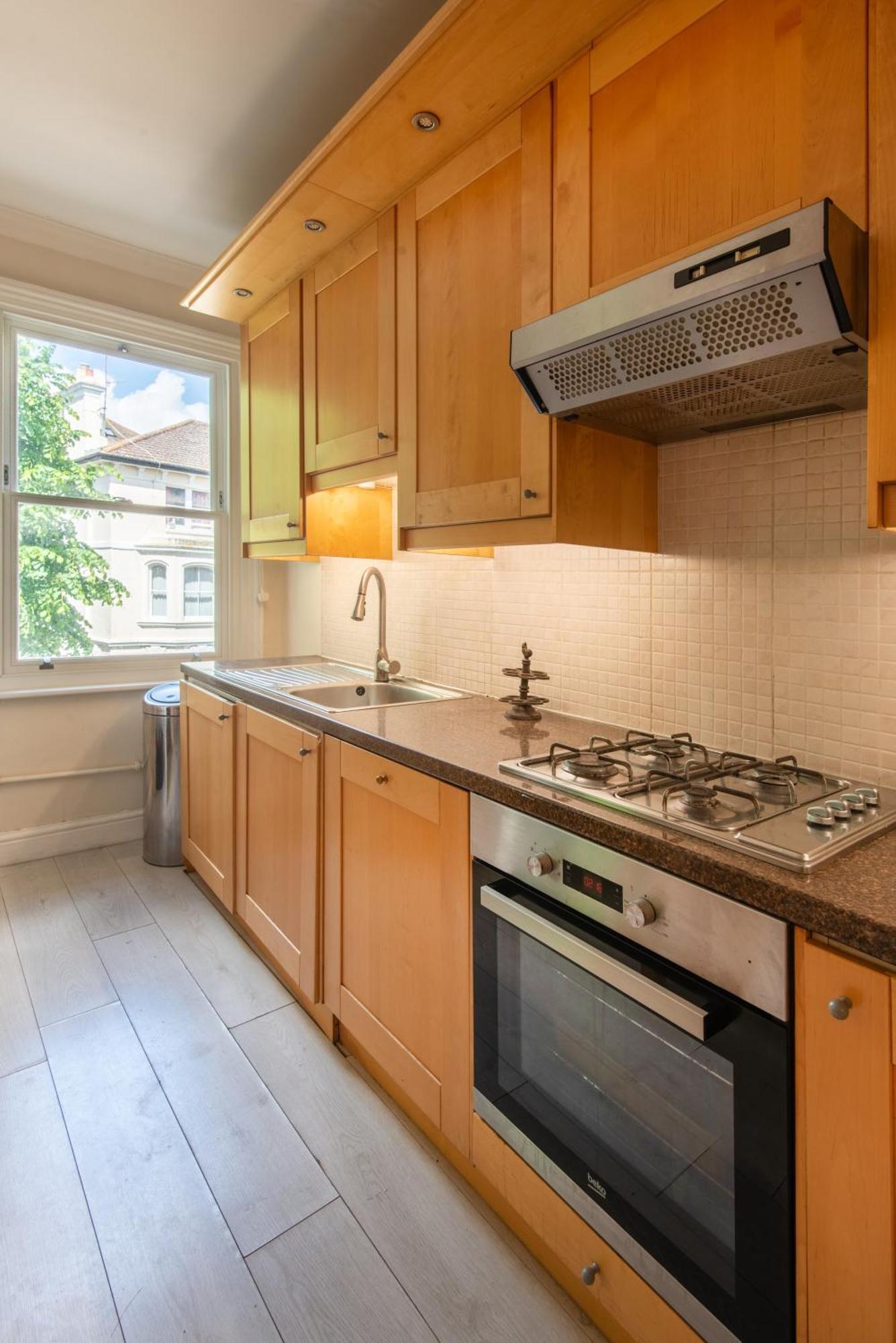 Apartment 3br 5 Min To Brightonstation